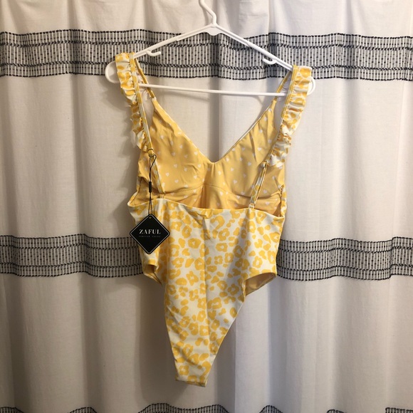 ZAFUL Reversible Leopard Heart One-piece Swimsuit - Picture 5 of 7